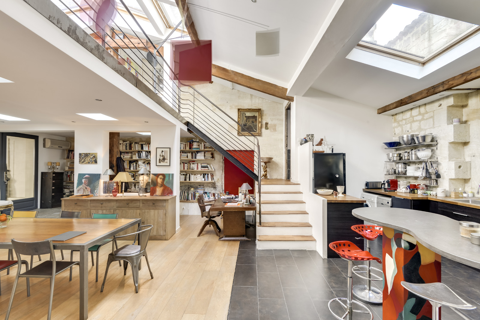 Vente Loft avec terrasse aux Chartrons à BORDEAUX - 183 m2 - Espaces ...