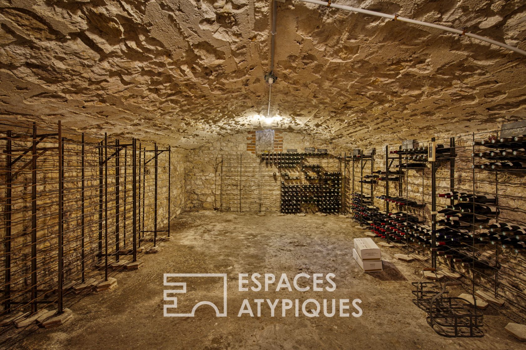 Ancien presbytère entièrement rénové