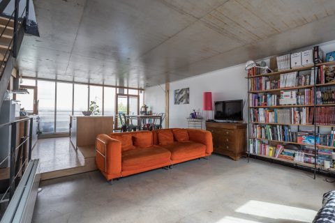 Loft spirit with roof top