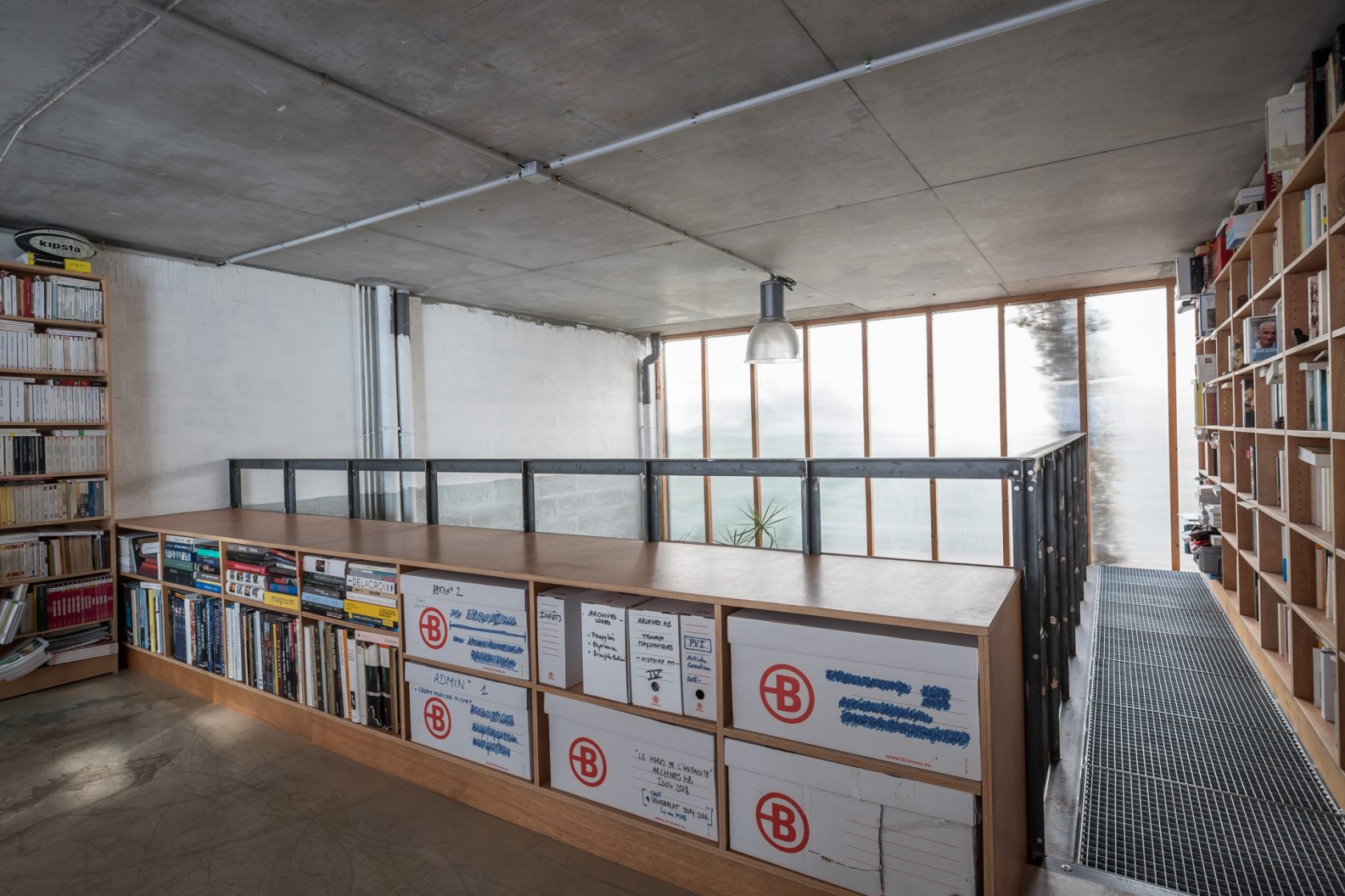 Loft spirit with roof top