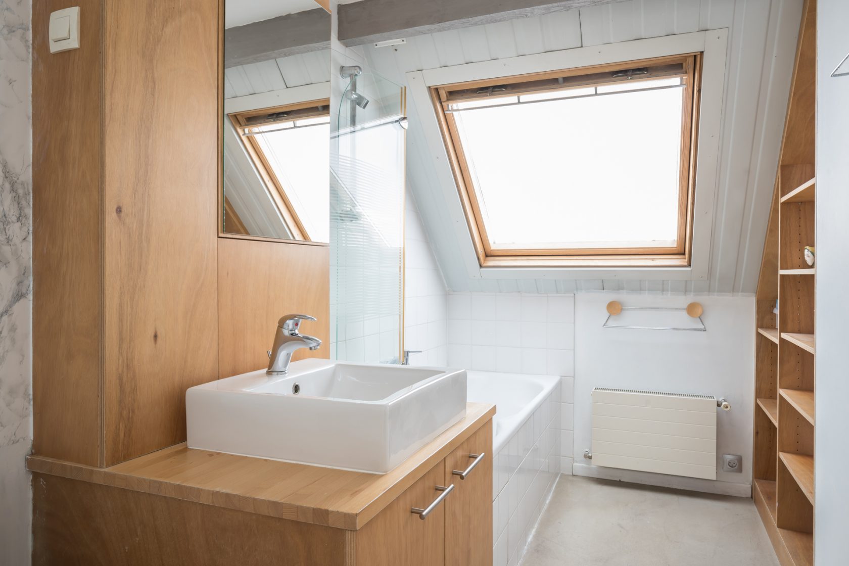 Loft spirit with roof top