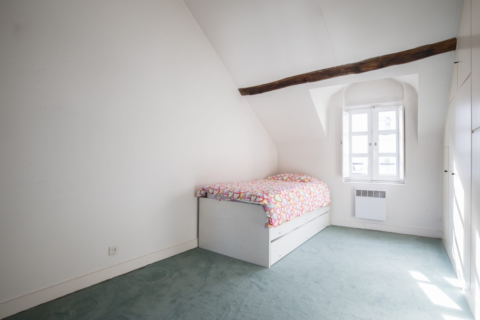 Townhouse in the heart of the Charonne Village