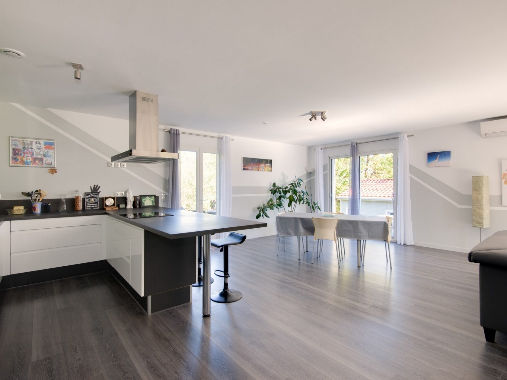 Maison de plain pied avec jardin à LASGRAISSES