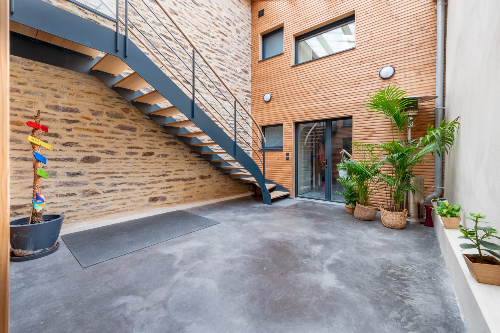 Maison Loft XXL avec terrasses et cour intérieure