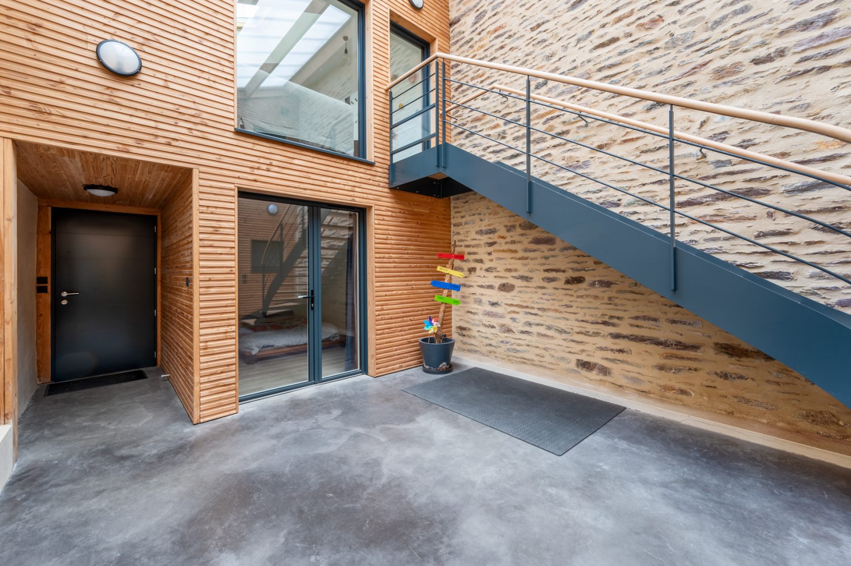Maison Loft XXL avec terrasses et cour intérieure