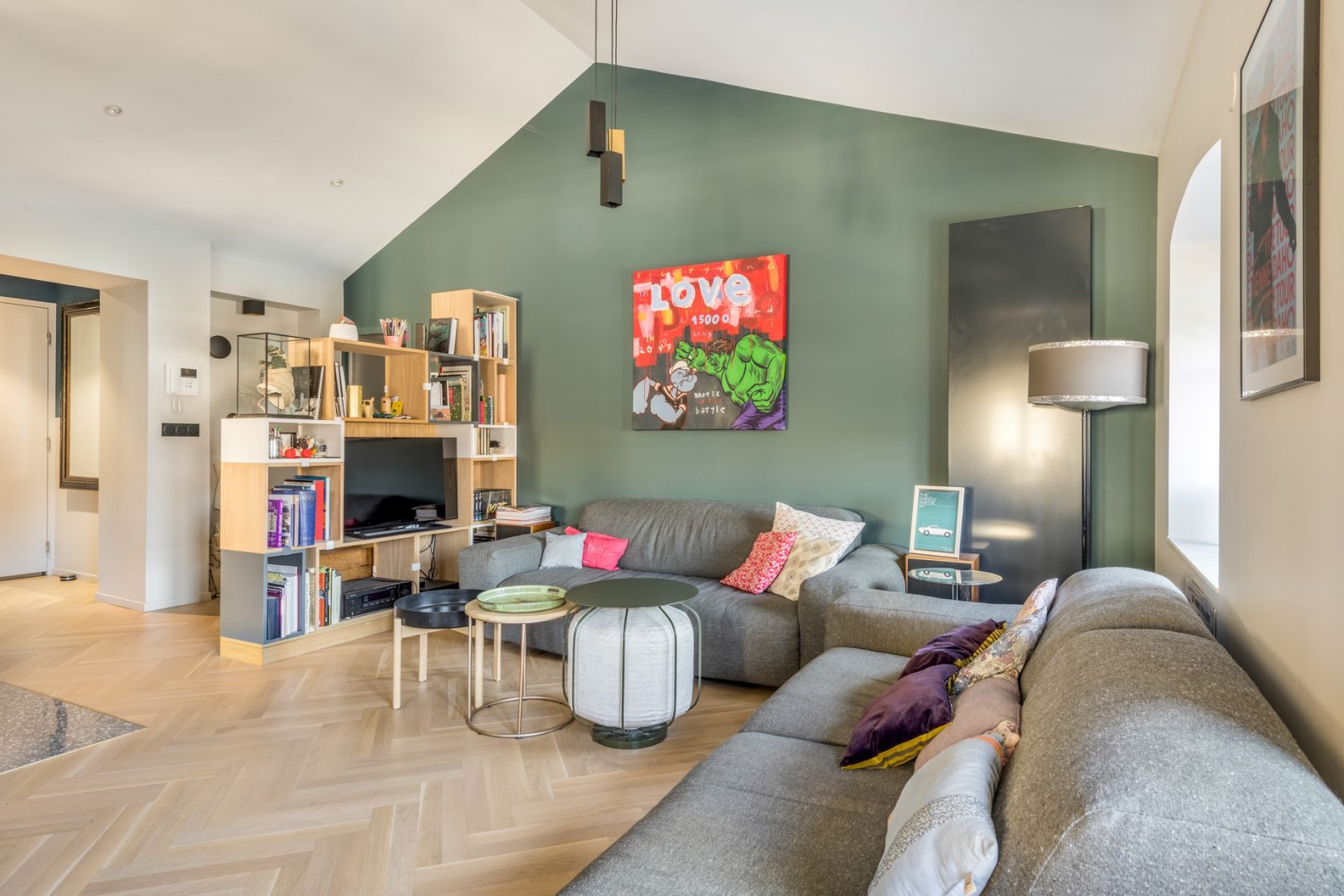 Appartement rénové avec vue sur l’Ile Barbe