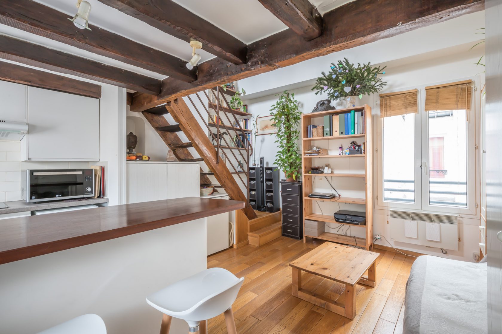 Top floor duplex in Saint-Sulpice