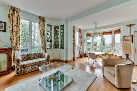 Townhouse with garden to revisit
