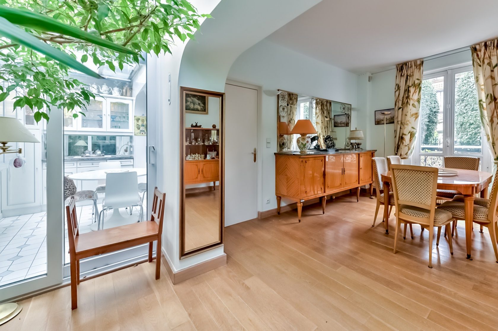 Townhouse with garden to revisit