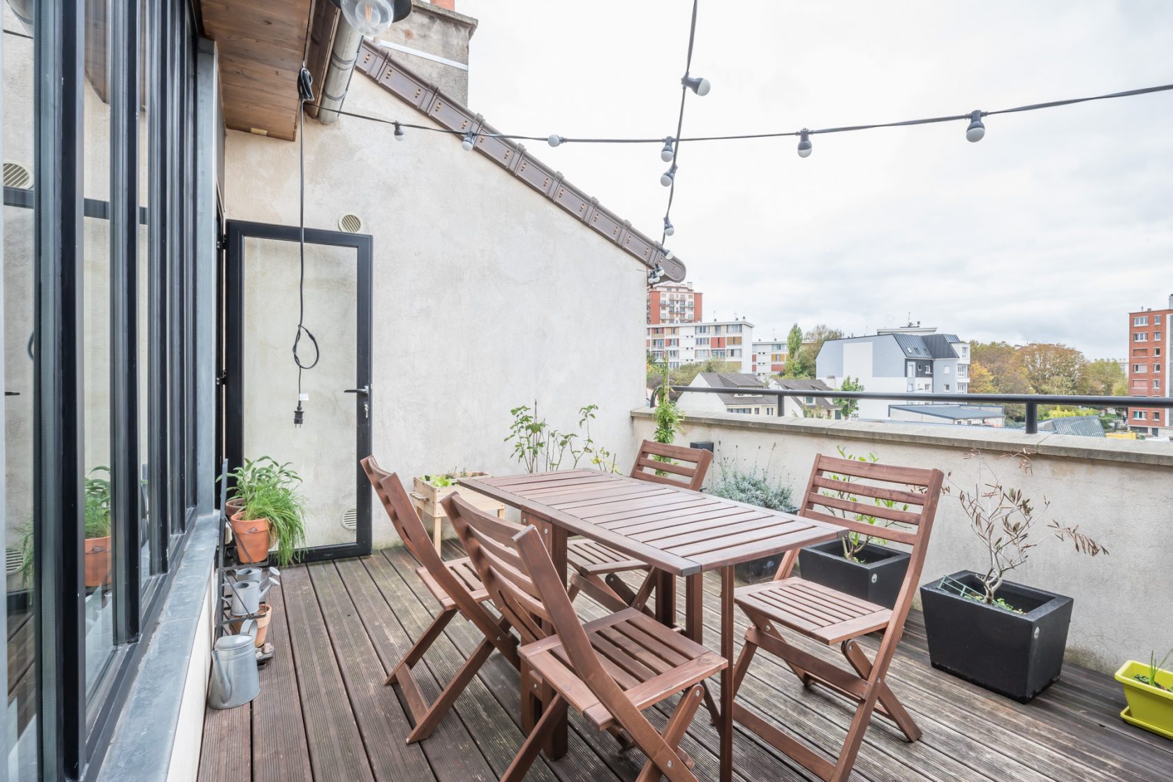 Last duplex with terrace