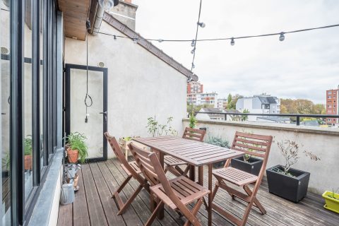 Last duplex with terrace