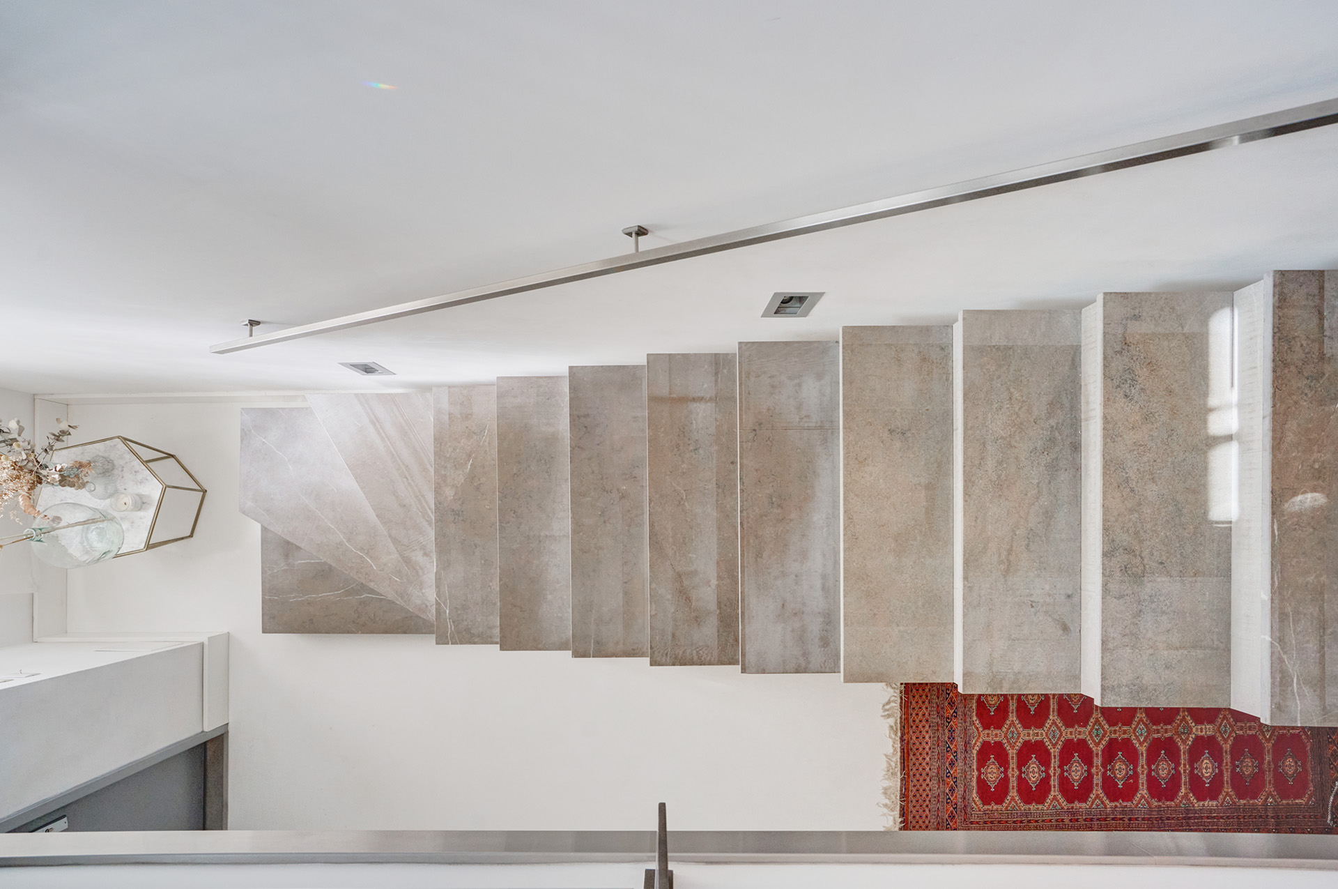 Maison d’architecte avec extérieur en ville