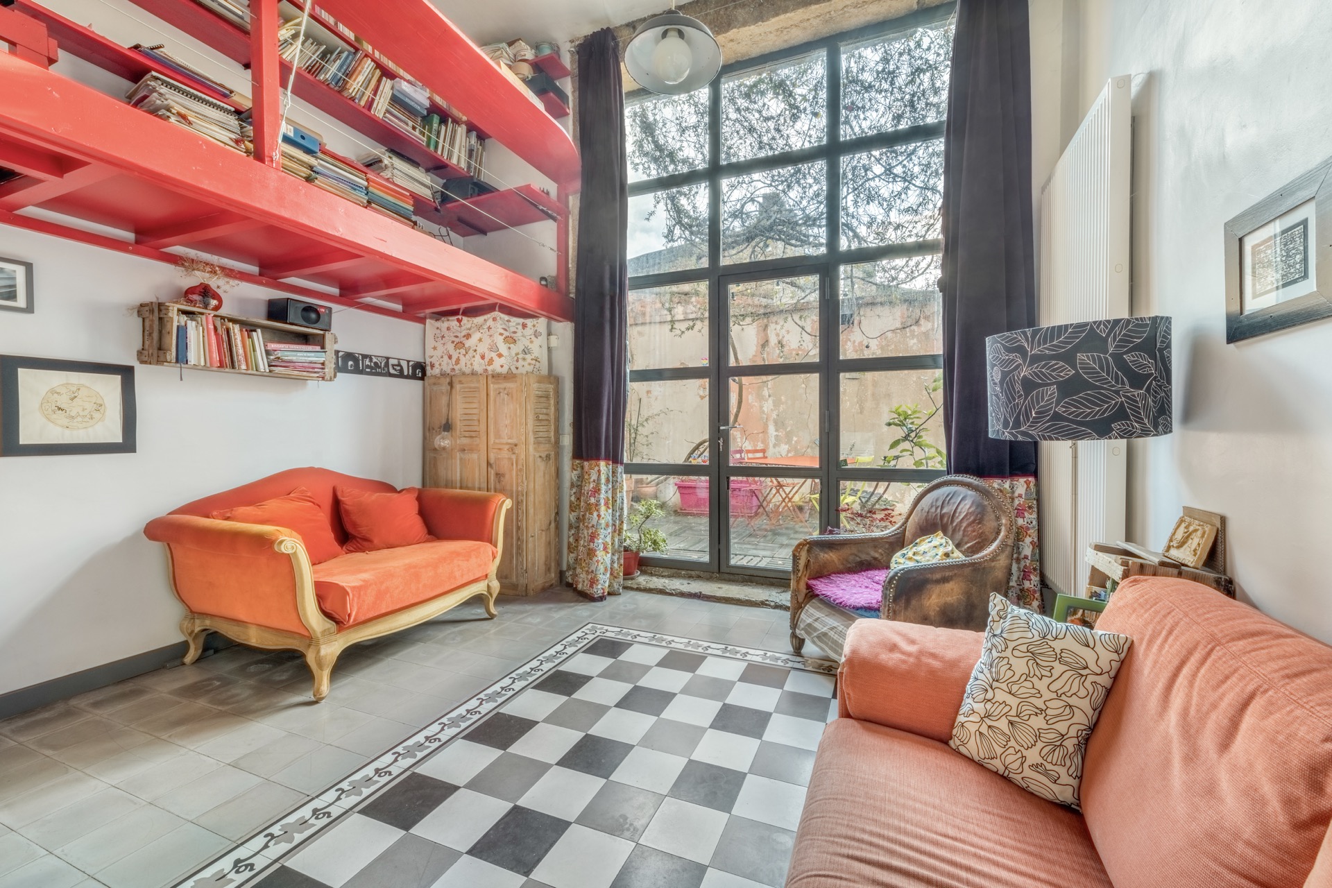 Loft avec terrasse