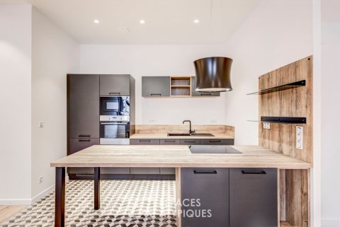 Appartement à la rénovation contemporaine