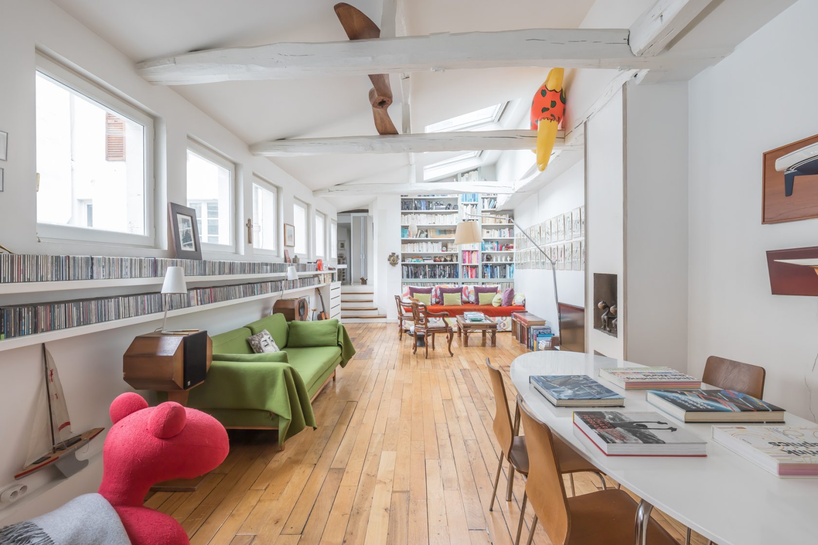 Contemporary apartment in passage