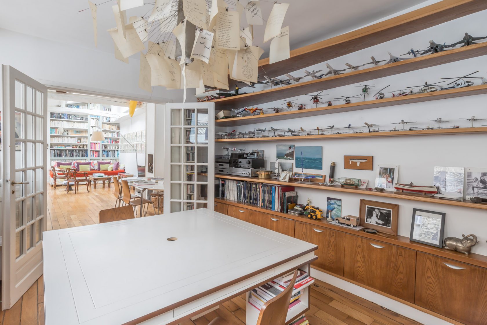 Contemporary apartment in passage