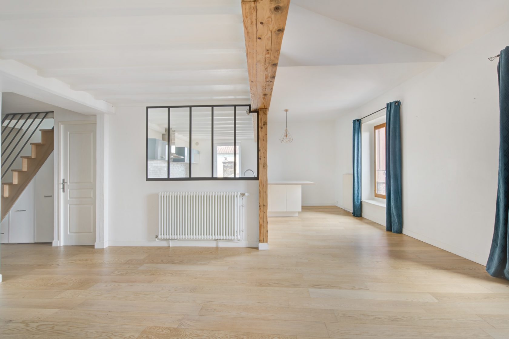 Duplex de caractère en hyper-centre avec vue