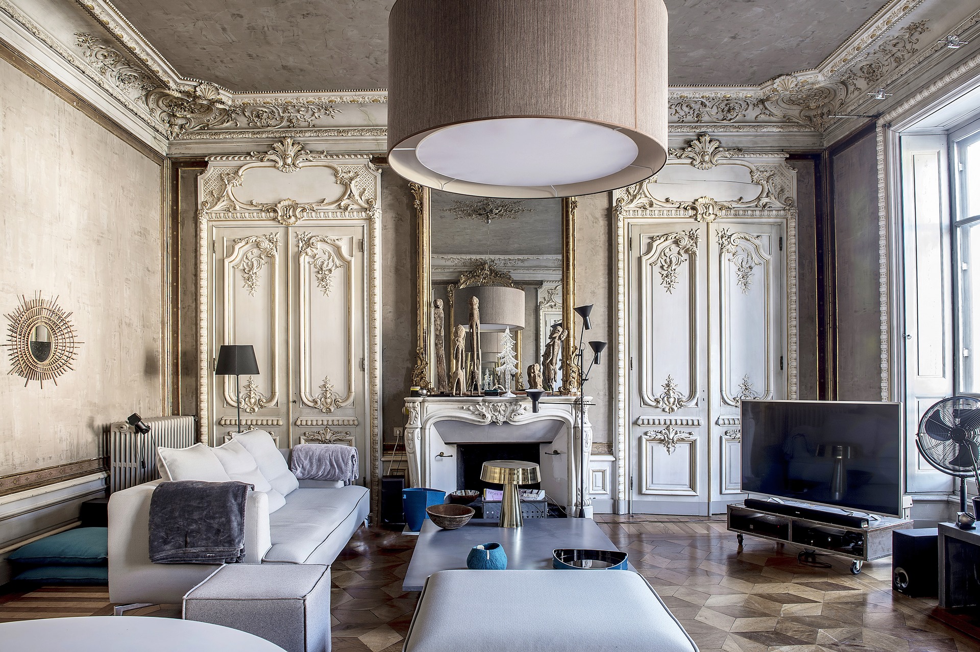 For sale Beautiful Haussmannian apartment with Bastille view at