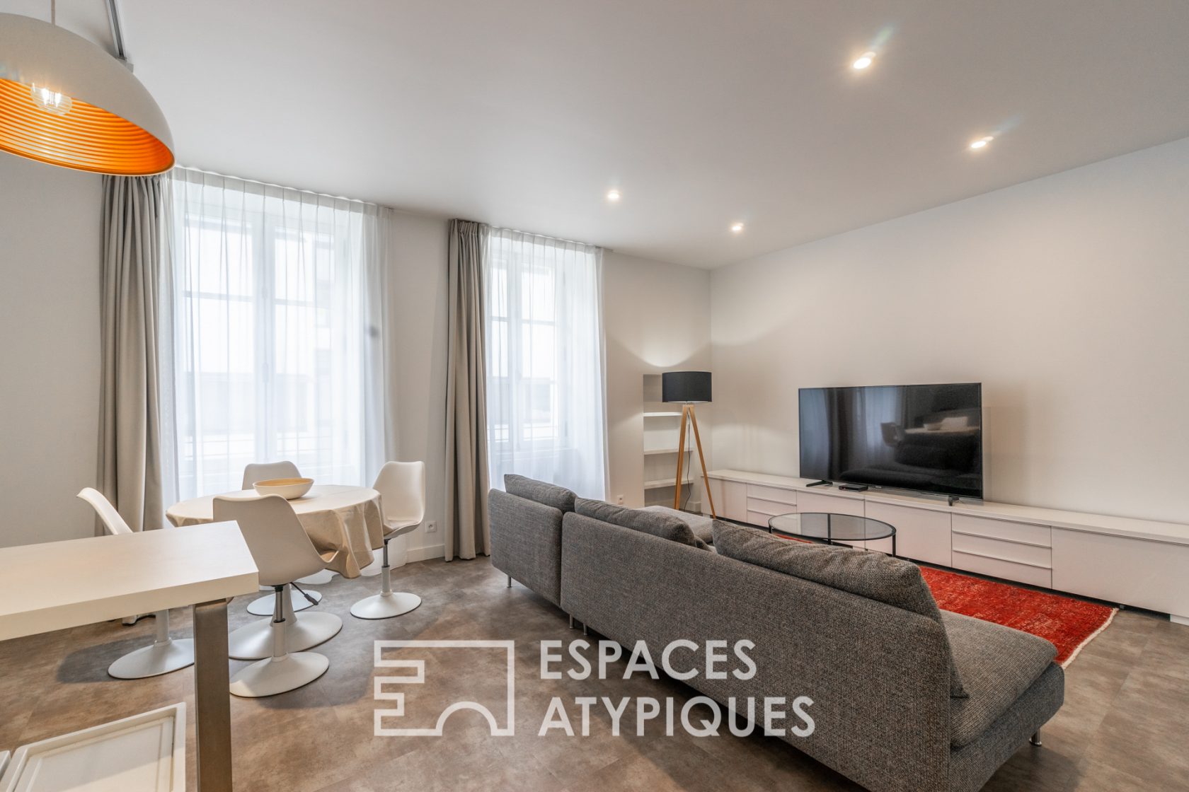Déjà Loué – Appartement meublé et rénové dans le centre ville de Nantes