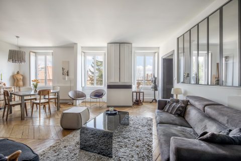 Appartement rénové dans un ancien prieuré
