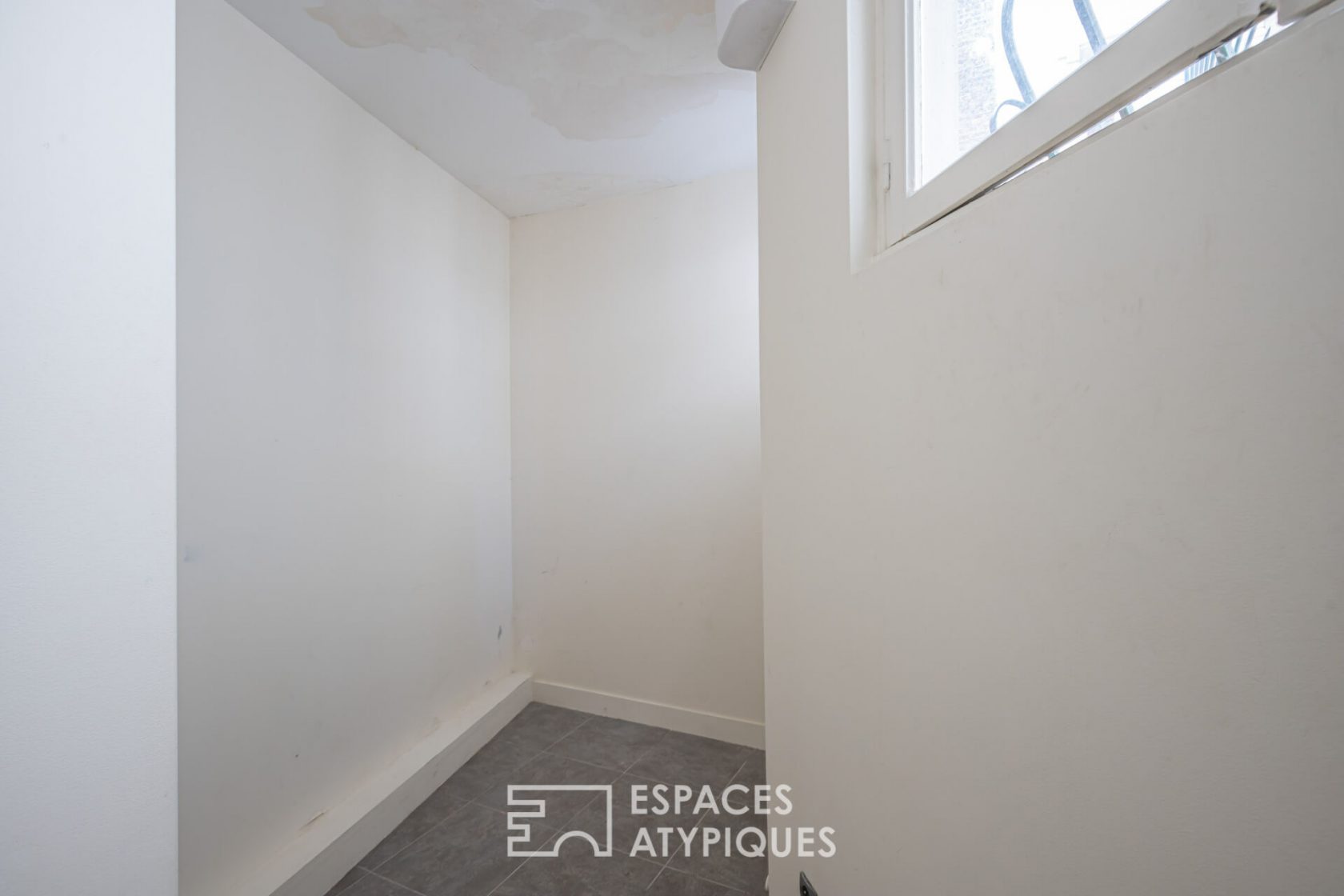Apartment with courtyard at Jules Joffrin