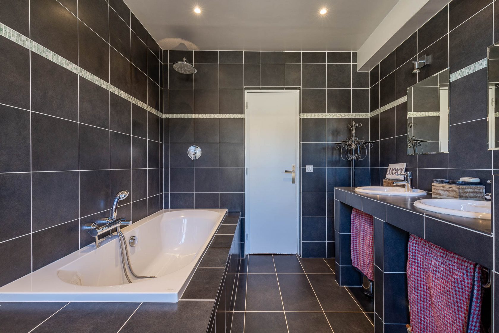 Maison de charme rénovée en coeur de village