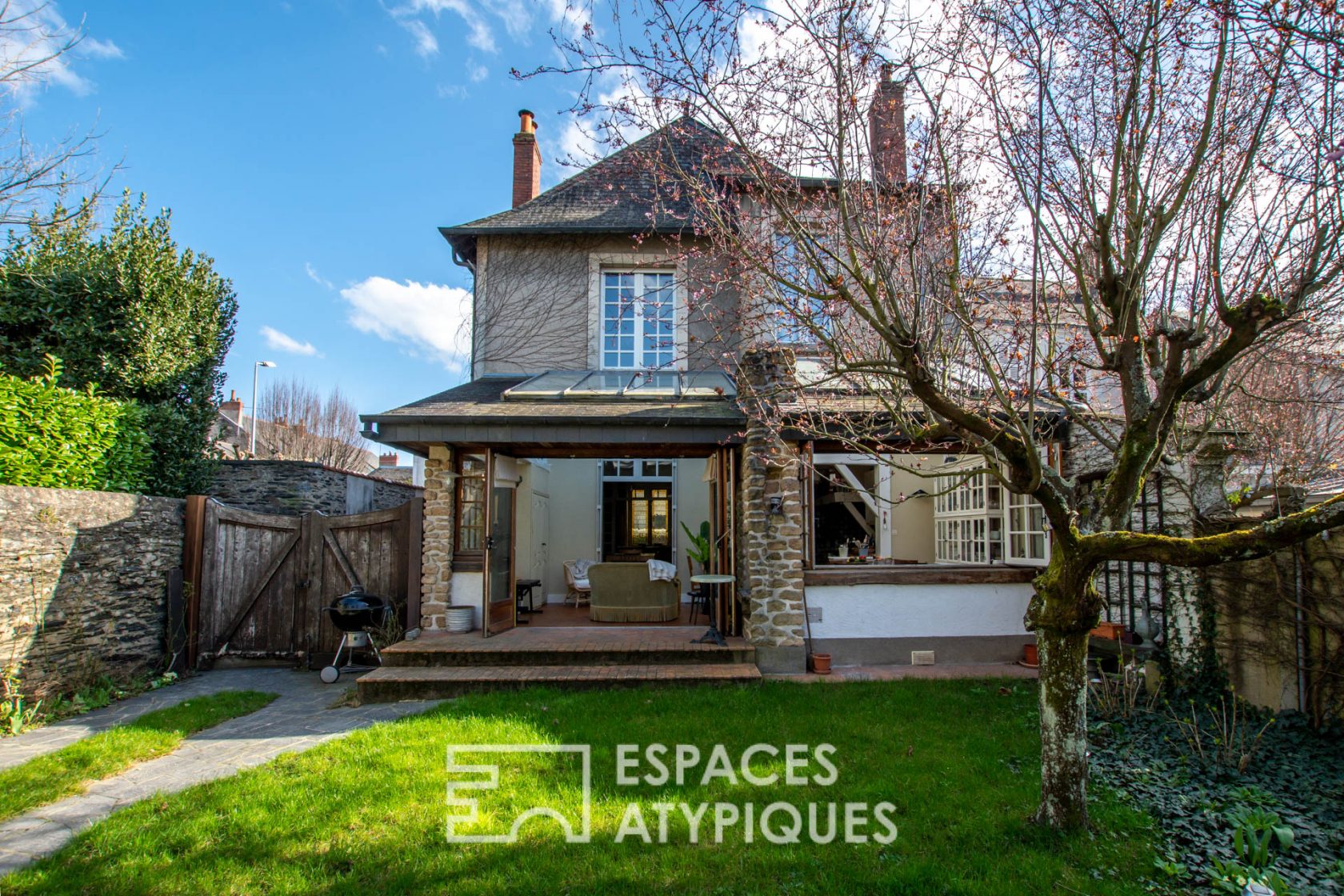 L’insoupçonnable – maison de caractère en centre-ville