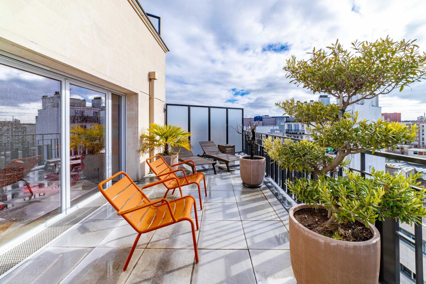 Contemporary duplex with terraces and views