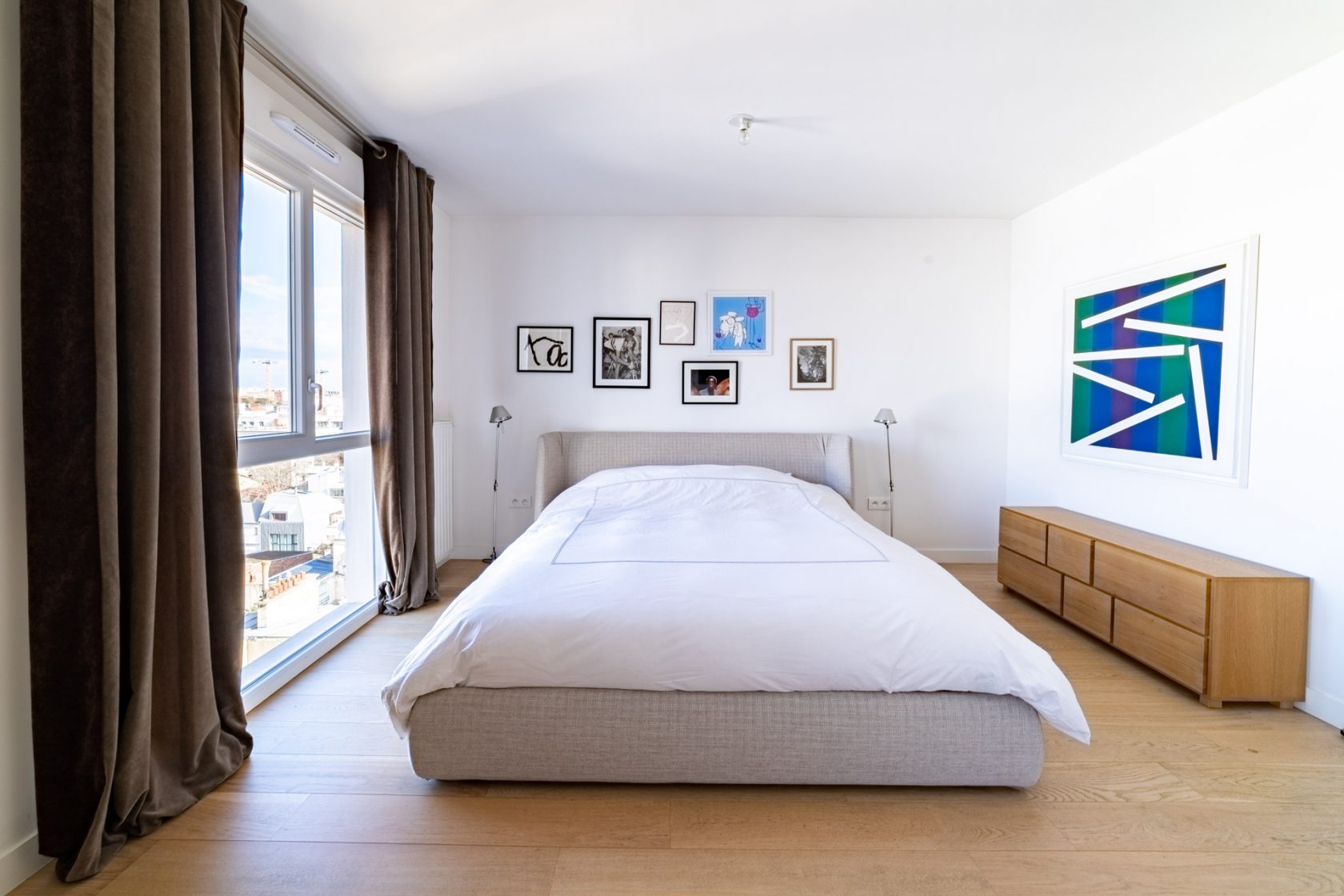 Contemporary duplex with terraces and views