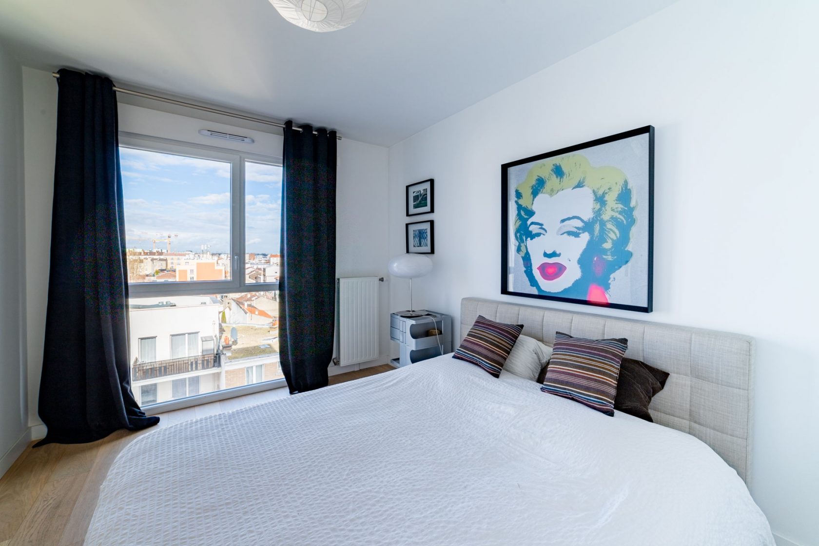 Contemporary duplex with terraces and views