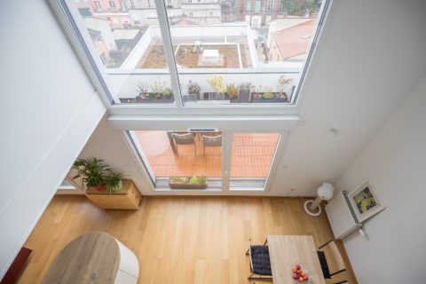 Contemporary duplex with terraces