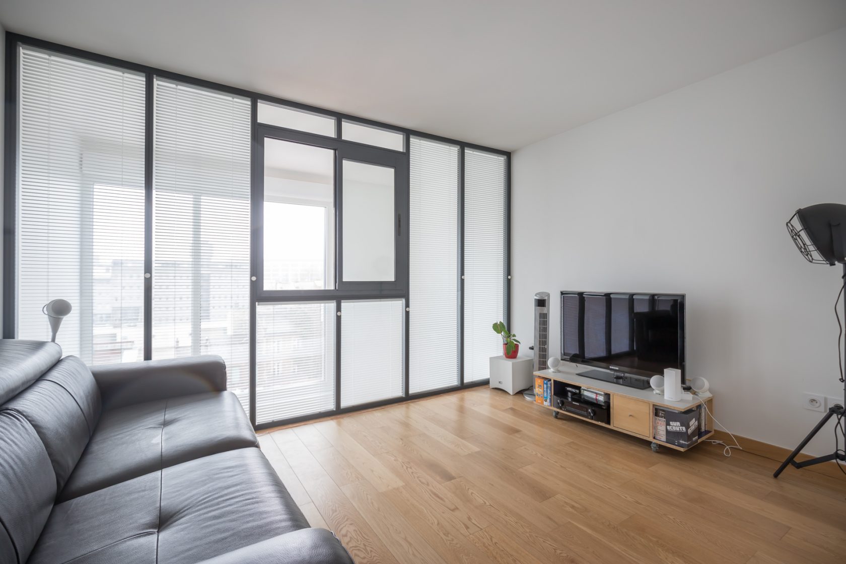 Contemporary duplex with terraces