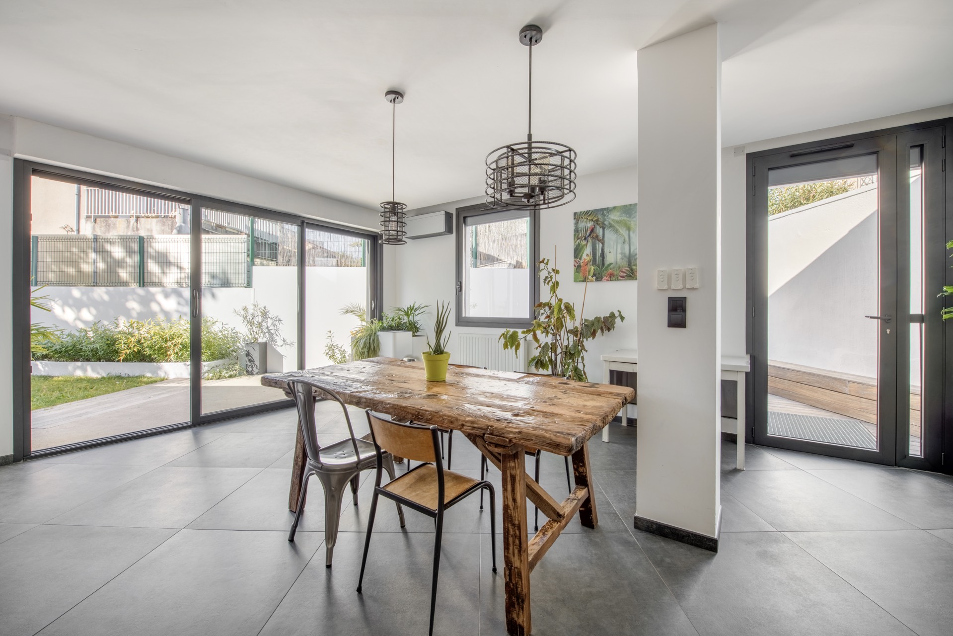 Maison-loft avec jardin coeur Montchat