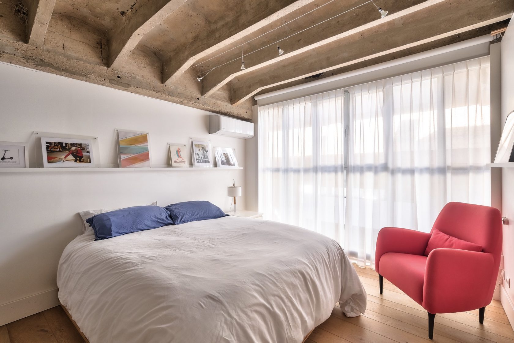 Loft contemporain dans une ancienne usine sur les quais de Saône