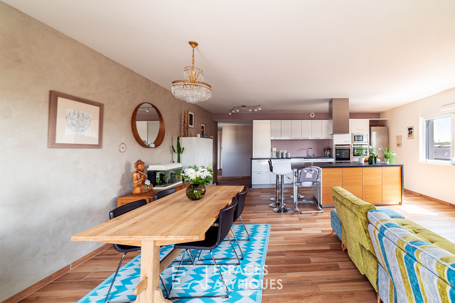 Attique contemporain et sa terrasse