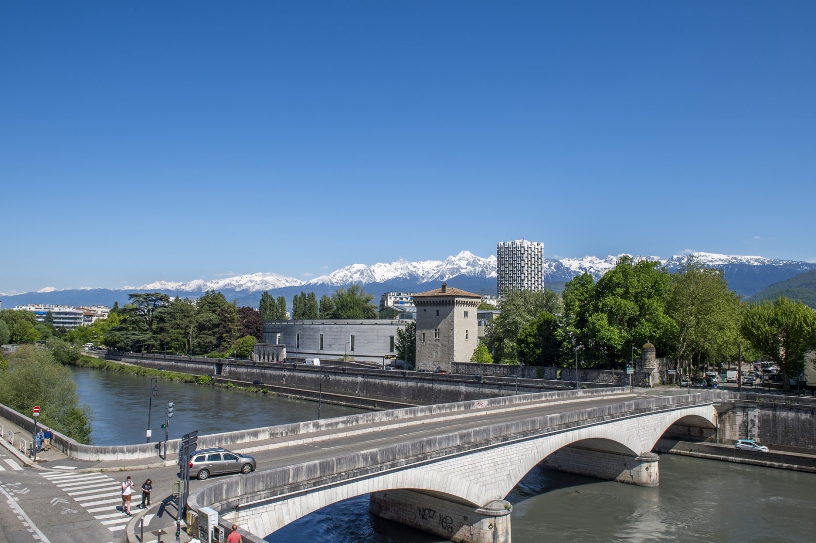 Appartement de charme sur les Quais