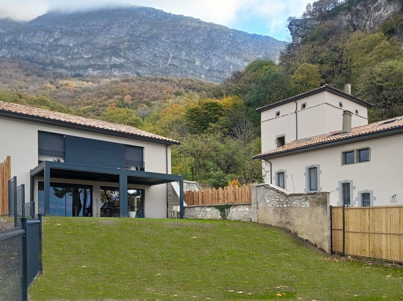Beautiful contemporary with a panoramic view