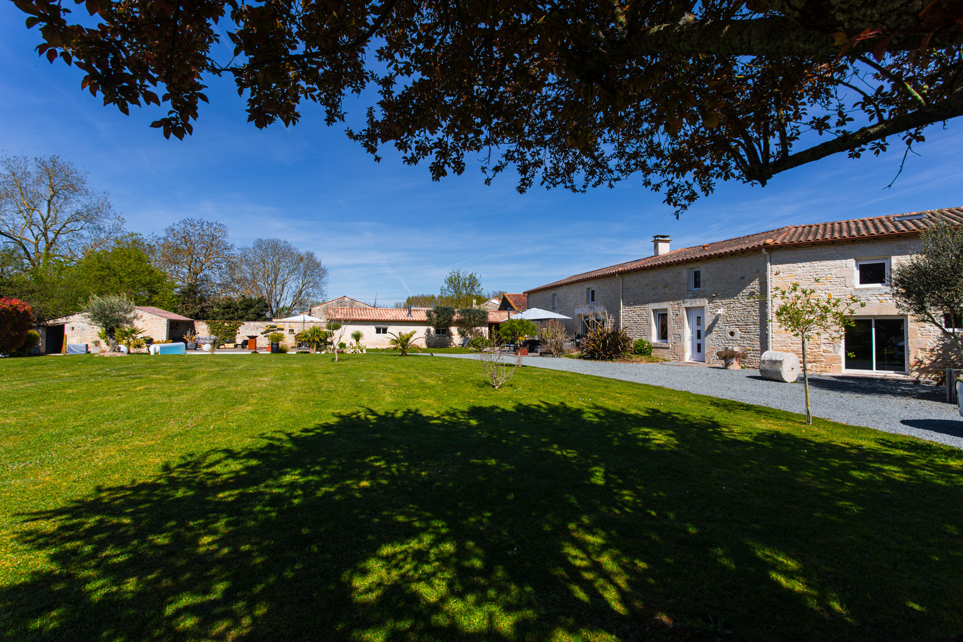 Longère familiale aux espaces généreux