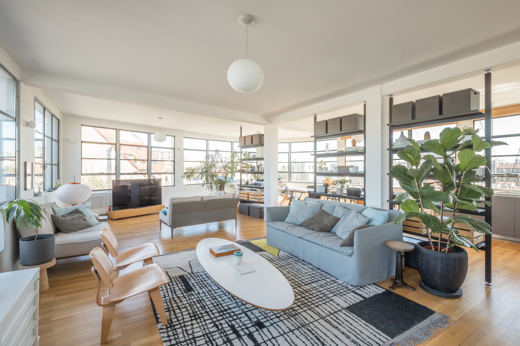 Loft with terrace in old factory