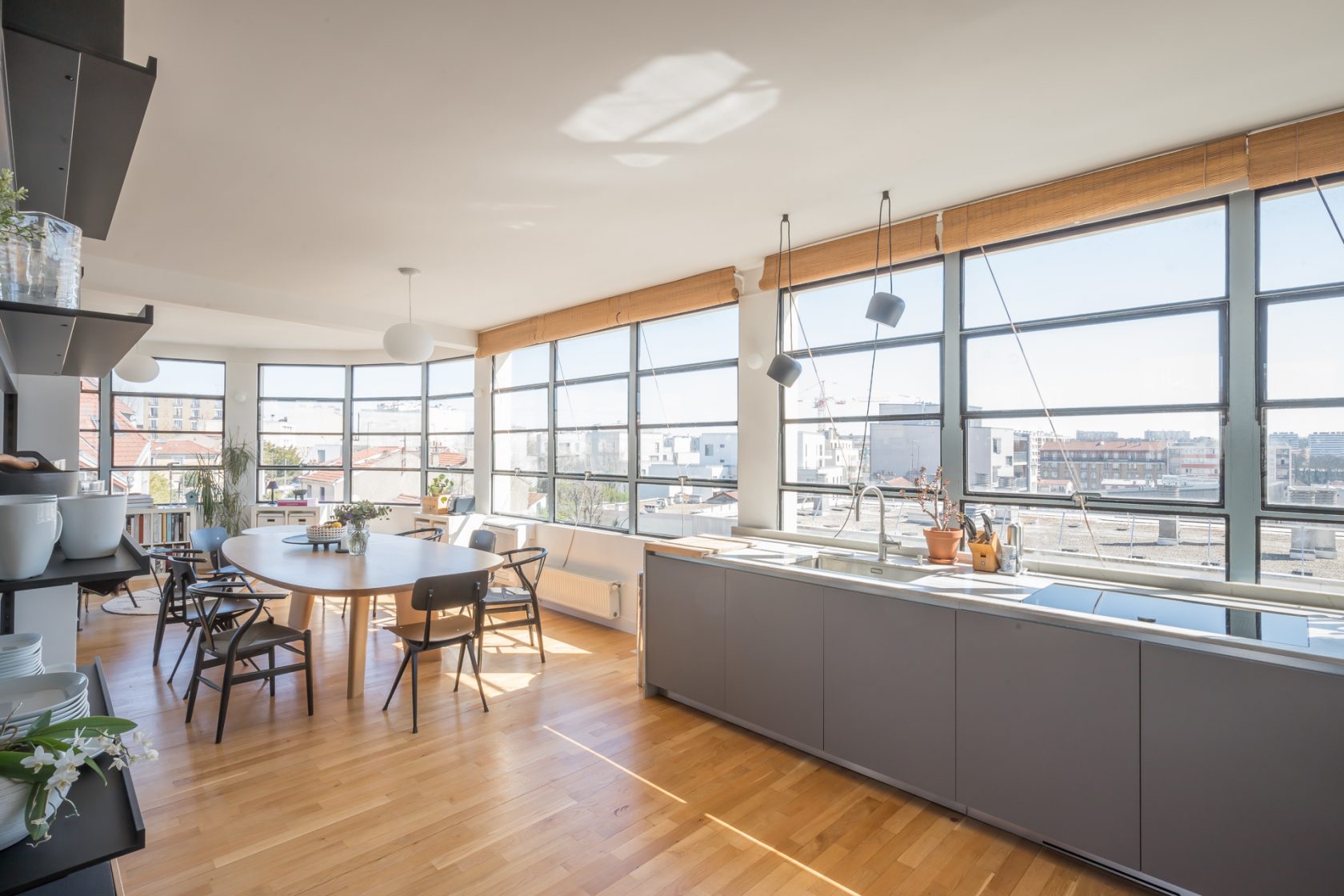 Loft with terrace in old factory