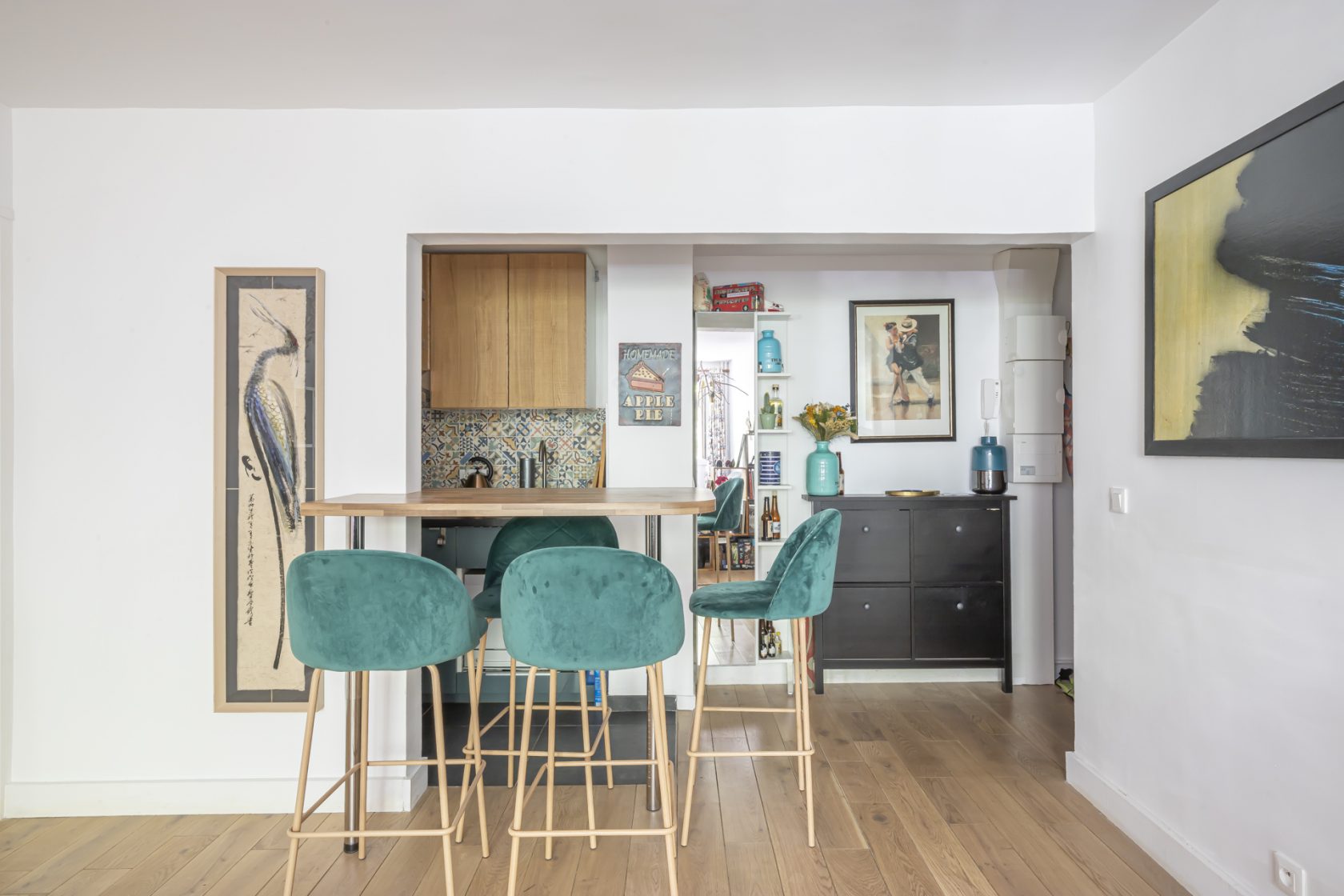 Appartement contemporain dans anciens bureaux