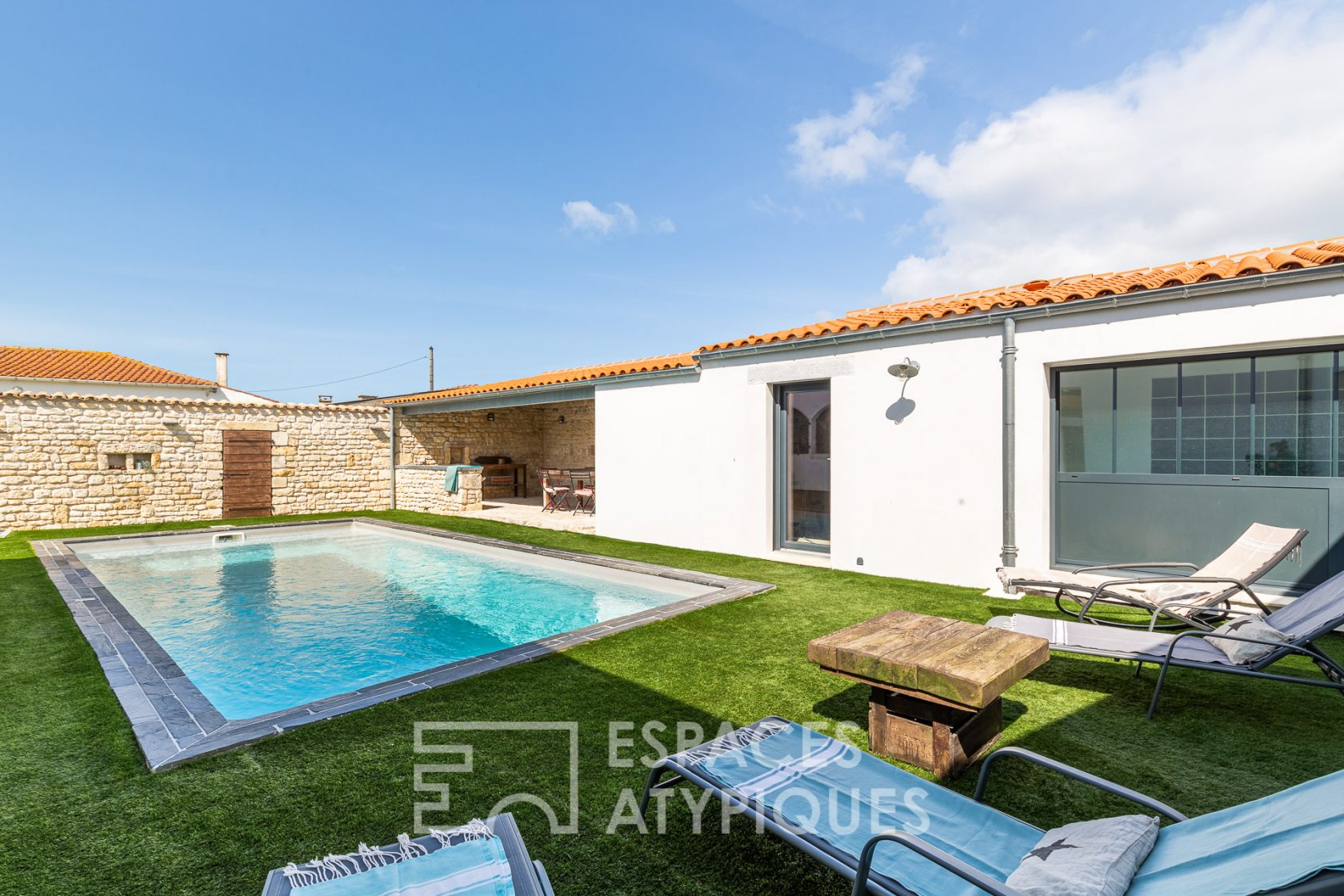 Contemporaine chaleureuse et conviviale