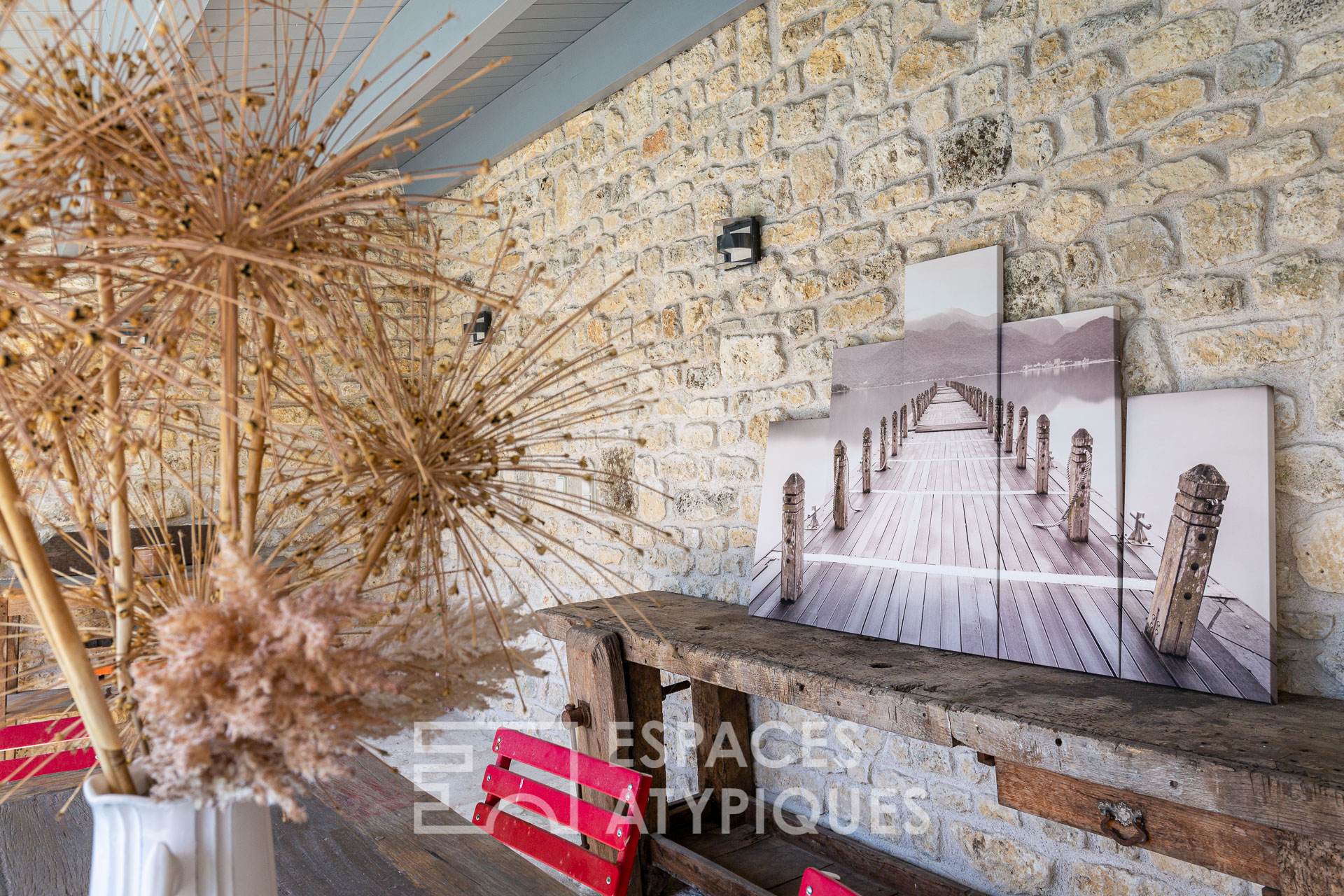 Contemporaine chaleureuse et conviviale