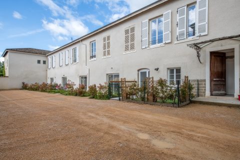 Duplex in the city center with terrace