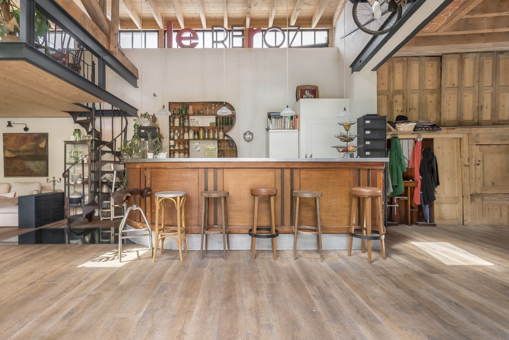 Loft dans un ancien garage avec terrasse et jardin