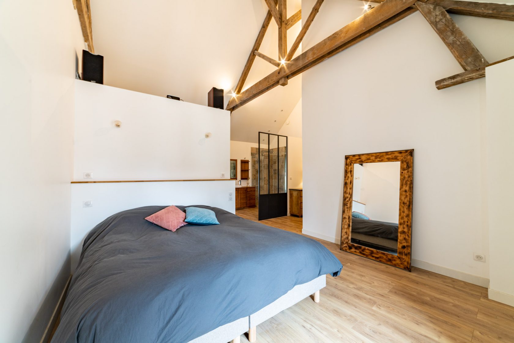 Loft démesuré au caractère atypique