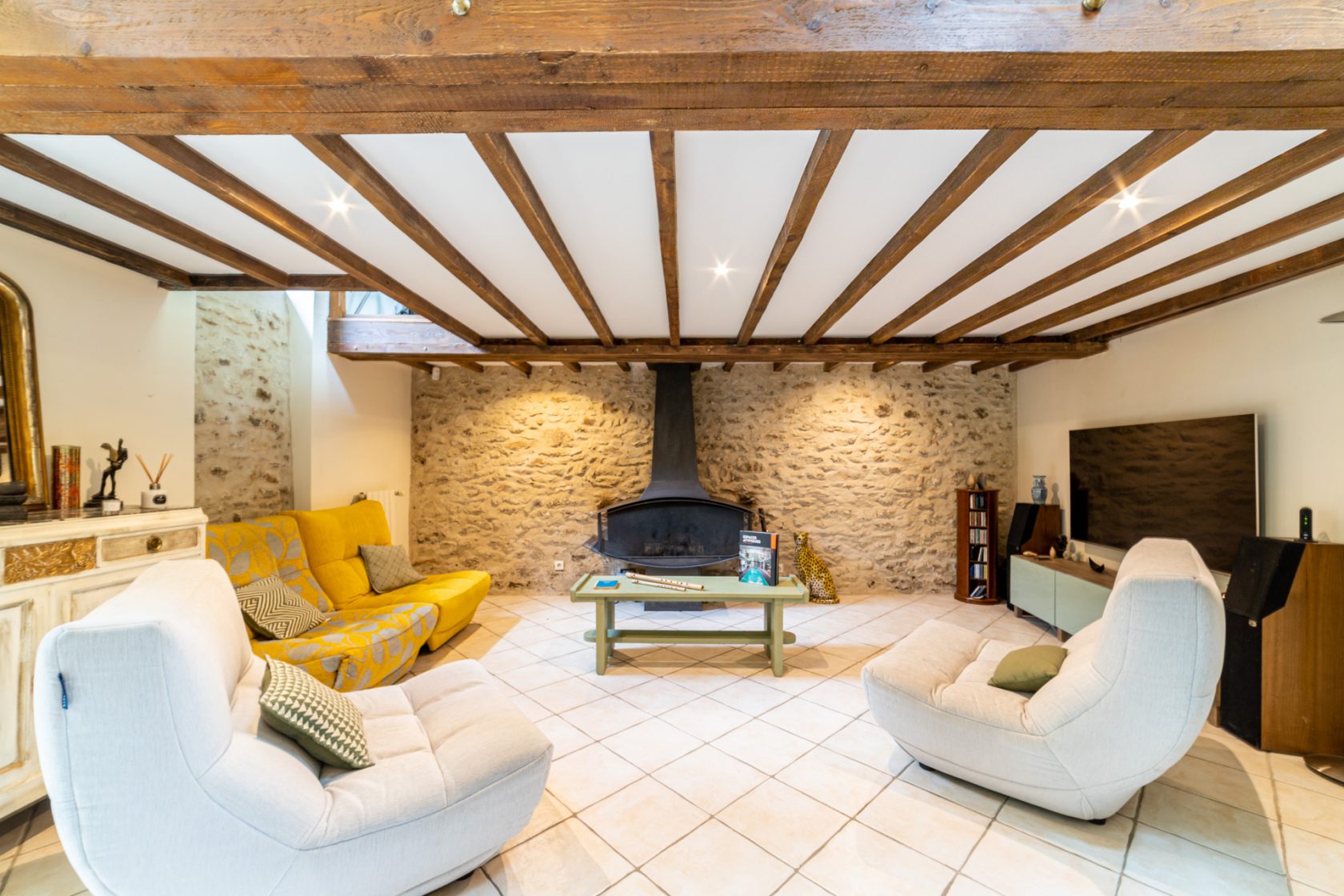 Propriété chaleureuse  avec piscine