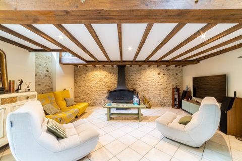 Propriété chaleureuse  avec piscine