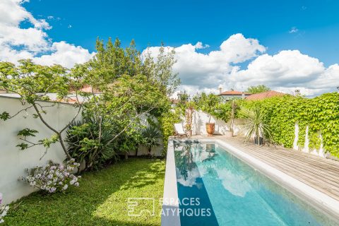 Maison d’architecte bois et métal avec piscine