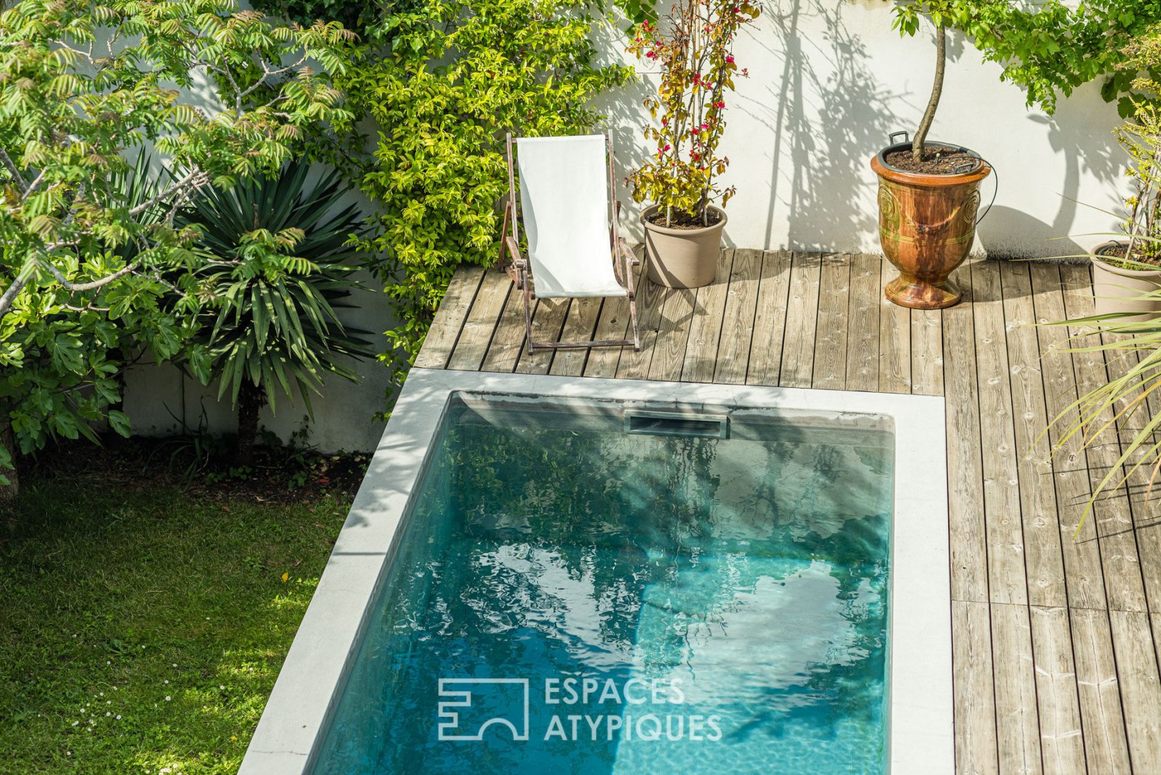 Maison d’architecte bois et métal avec piscine